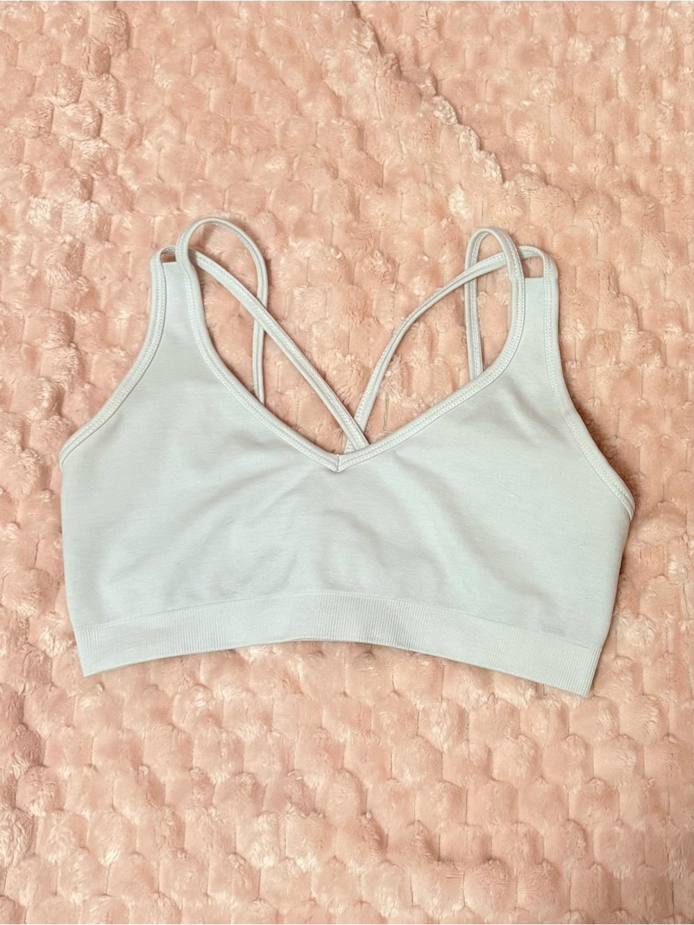 Alphalete sports bra